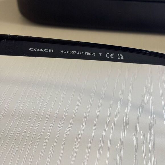 Coach oval Sunglasses Black Olive Gradient with case - Picture 14 of 15